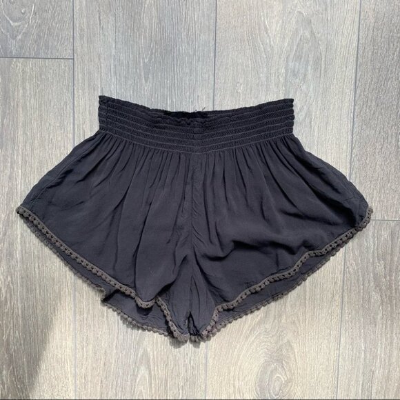 Blue Life Beach Bunny Shorts High Rise Waist Smocked Soft Black Size Medium - Picture 2 of 11